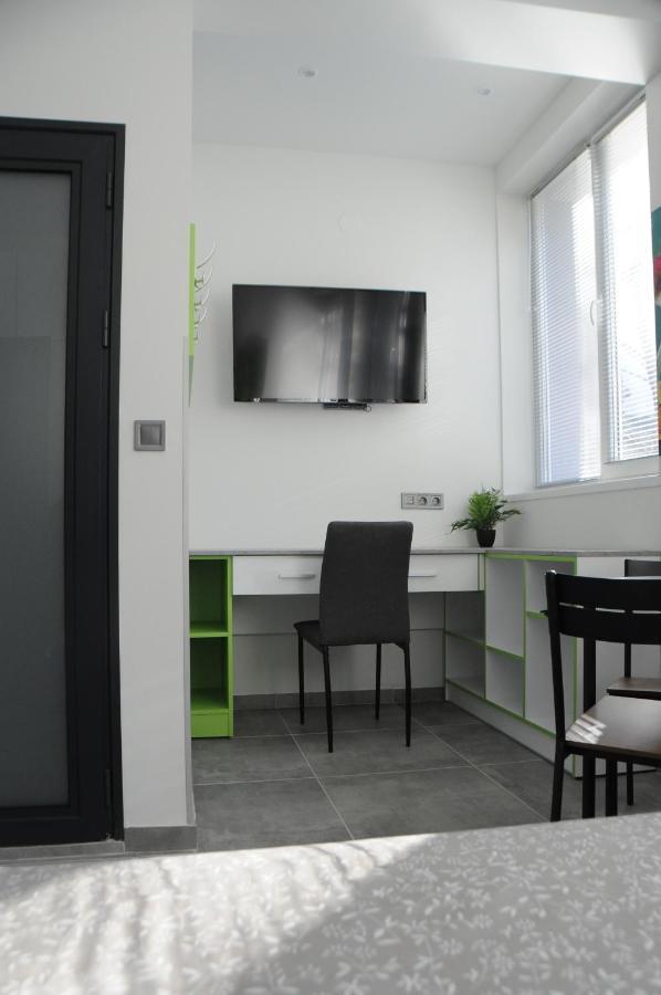 Dorm Bg Pet-Friendly Aparthotel Stara Zagora Bagian luar foto